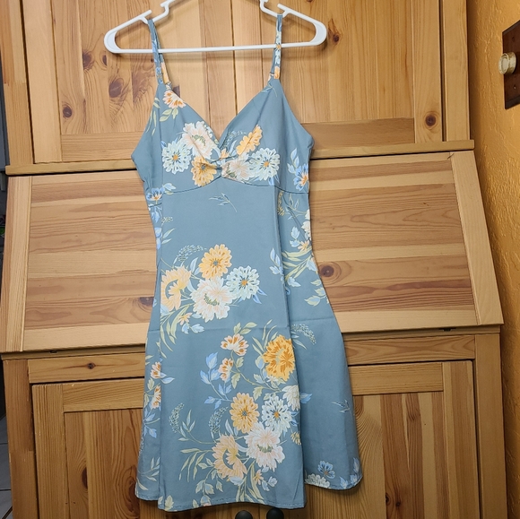 Floral Pattern Casual Sundress - Picture 3 of 5